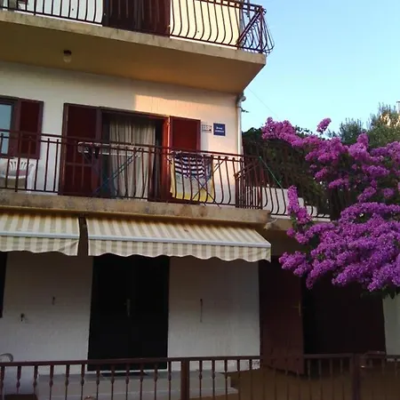 Apartamento By The Sea Grebastica, Sibenik - 14476