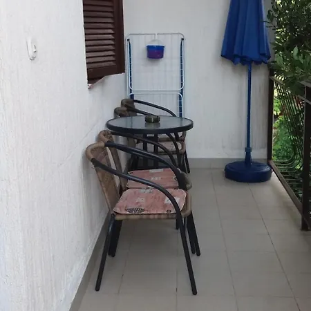 Appartement By The Sea Grebastica, Sibenik - 14476 Baselovici