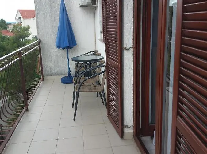 By The Sea Grebastica, Sibenik - 14476 * Baselovici